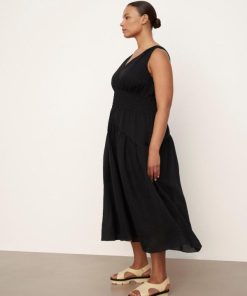 Brooksideboutique.shop6a9a263232 3
