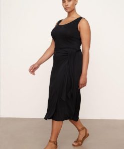 Brooksideboutique.shope41f832c24 2