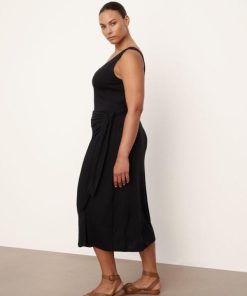 Brooksideboutique.shope41f832c24 3