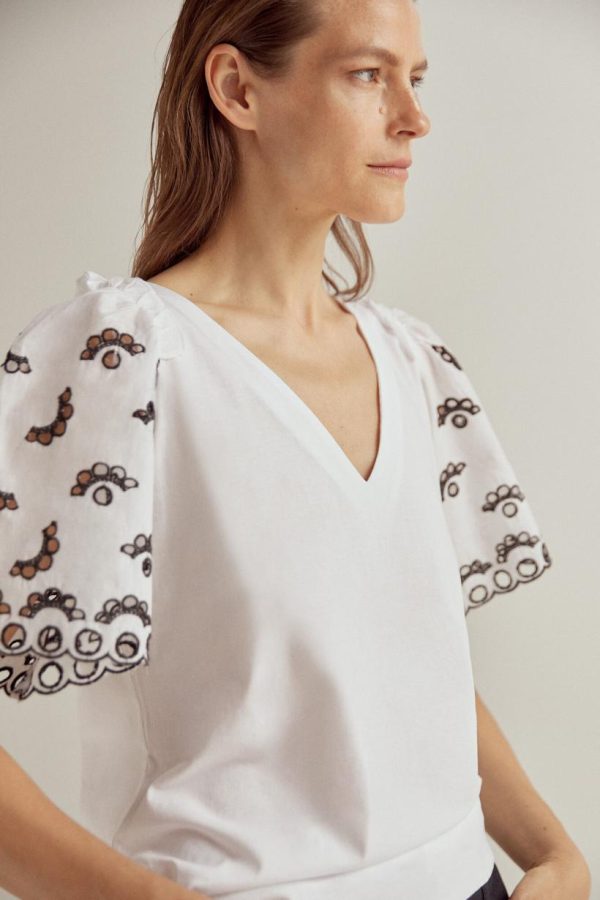 Brooksideboutique.shop10de703566 4