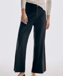 Brooksideboutique.shopb97946efe7 2